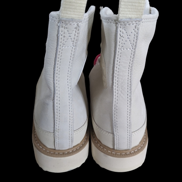 CONVERSE Chuck Taylor Crafted Leather Terrain Boots Sz .men 8.5...Women 10 - Picture 9 of 10